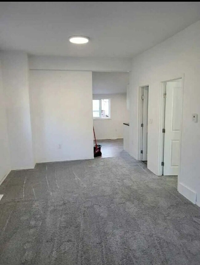 760 Burrows Ave in Winnipeg, MB - Building Photo - Building Photo