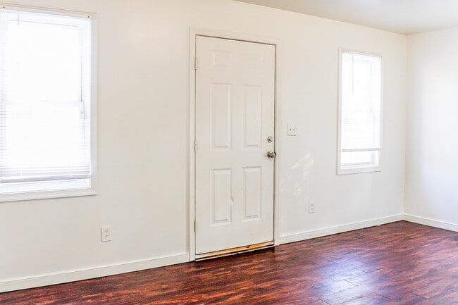 835 Gladstone St in Petersburg, VA - Building Photo - Building Photo