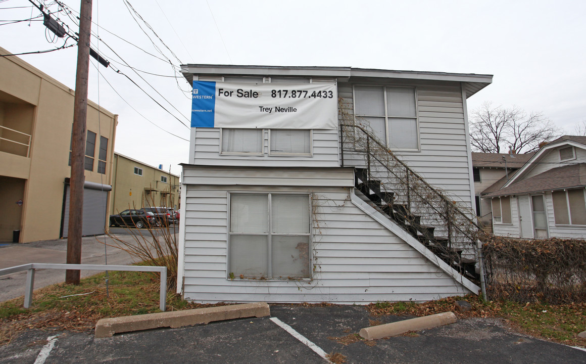 3107 W 5th St in Fort Worth, TX - Building Photo