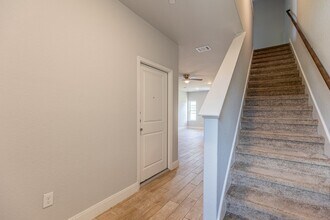 7216 Savannah Brooks in Live Oak, TX - Building Photo - Building Photo