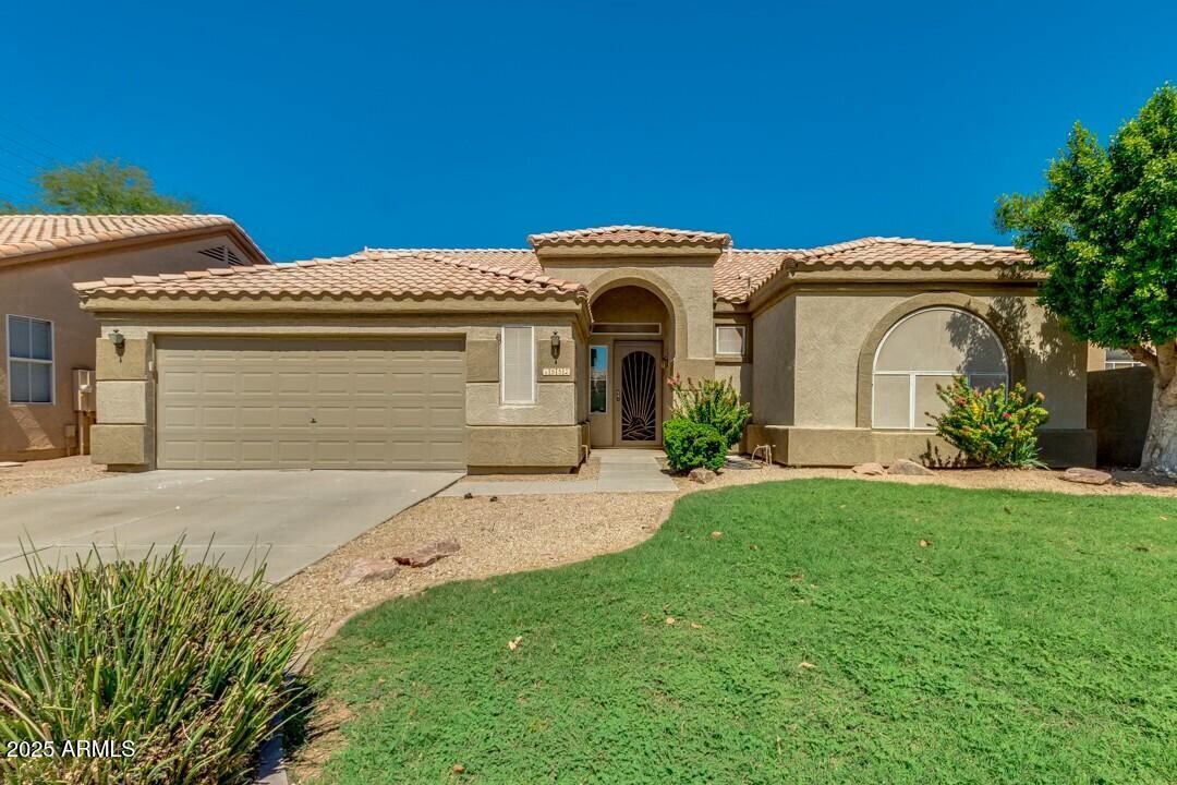 1552 W Chilton Ave in Gilbert, AZ - Foto de edificio