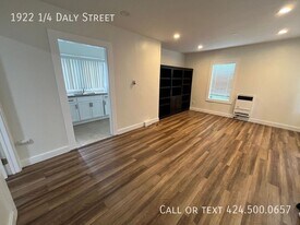 1922 1/4 Daly St in Los Angeles, CA - Building Photo