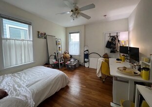 45 Franklin St, Unit 1 in Somerville, MA - Foto de edificio - Building Photo