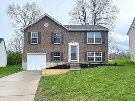 1996 Carver Ct in Independence, KY - Building Photo