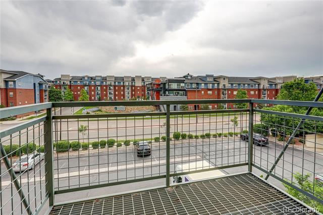 10184 Park Meadows Dr in Lone Tree, CO - Foto de edificio - Building Photo