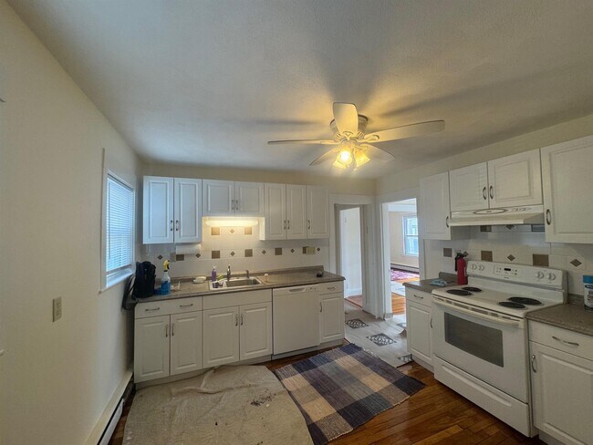 31 Harold St in Medford, MA - Building Photo - Building Photo