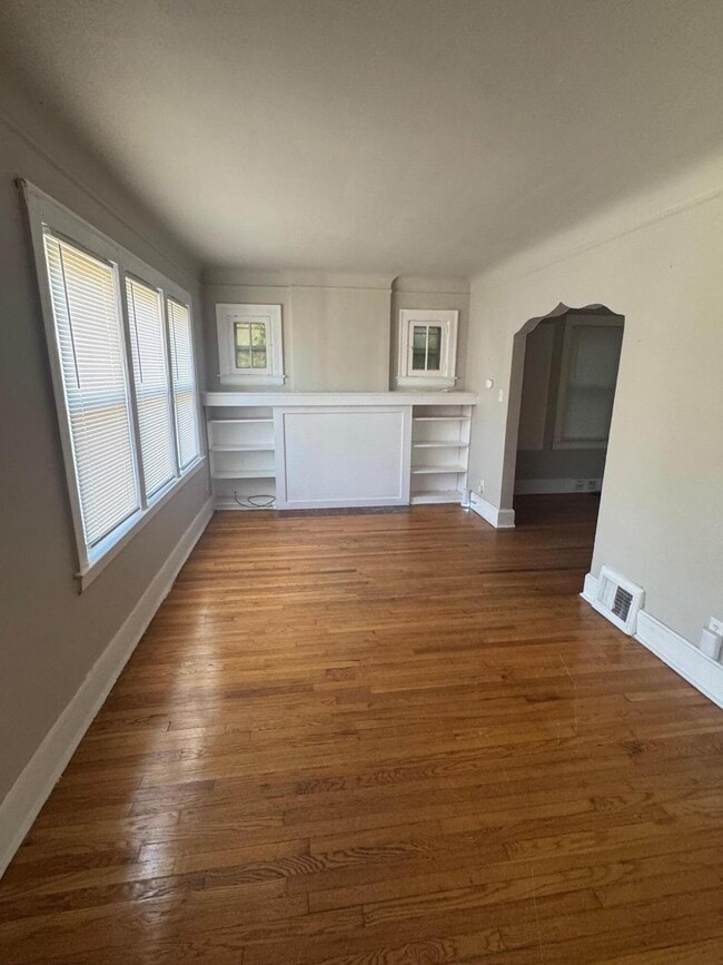14075 Cherrylawn St in Detroit, MI - Building Photo - Building Photo