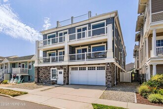 807 Ocean Ave in Bradley Beach, NJ - Building Photo - Building Photo