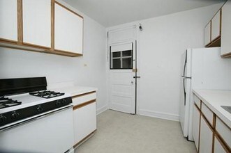 4151-57 W Cullom in Chicago, IL - Building Photo - Interior Photo