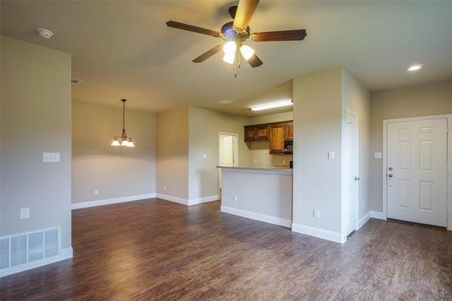 489 Canvas Ct in Crowley, TX - Building Photo - Building Photo