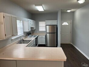 201 Wildflower Ln in Pensacola, FL - Building Photo - Building Photo