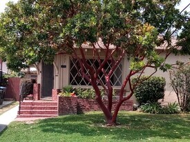 737 N Avon St in Burbank, CA - Building Photo