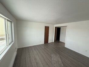 413 Kings Ct in Gillette, WY - Building Photo - Building Photo