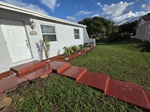 20845 Grouper Dr in Cutler Bay, FL - Building Photo - Building Photo