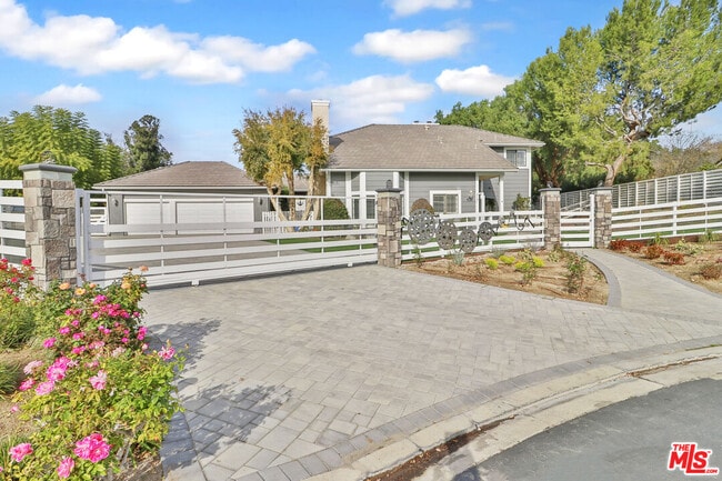 10209 Principe Pl in Santa Rosa Valley, CA - Building Photo - Building Photo