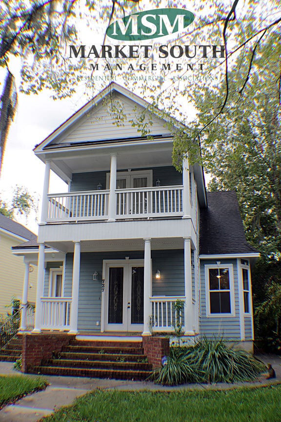 property at 727 E Henry St