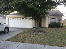 2560 Bear Creek Ct in Kissimmee, FL - Building Photo