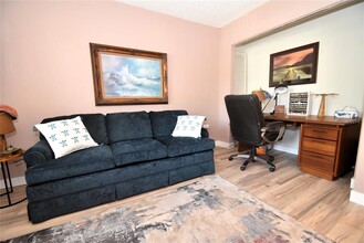 1627 Boathouse Cir in Sarasota, FL - Building Photo - Building Photo