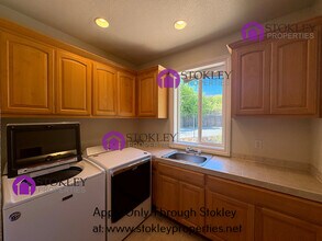 1647 Taylor Blvd in Lafayette, CA - Building Photo - Building Photo