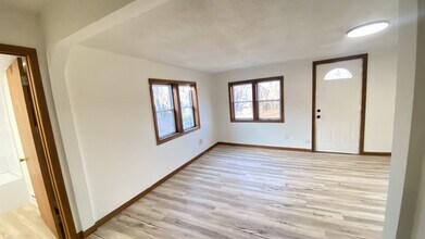 7755 N Woodland Rd in Lake Odessa, MI - Building Photo - Building Photo