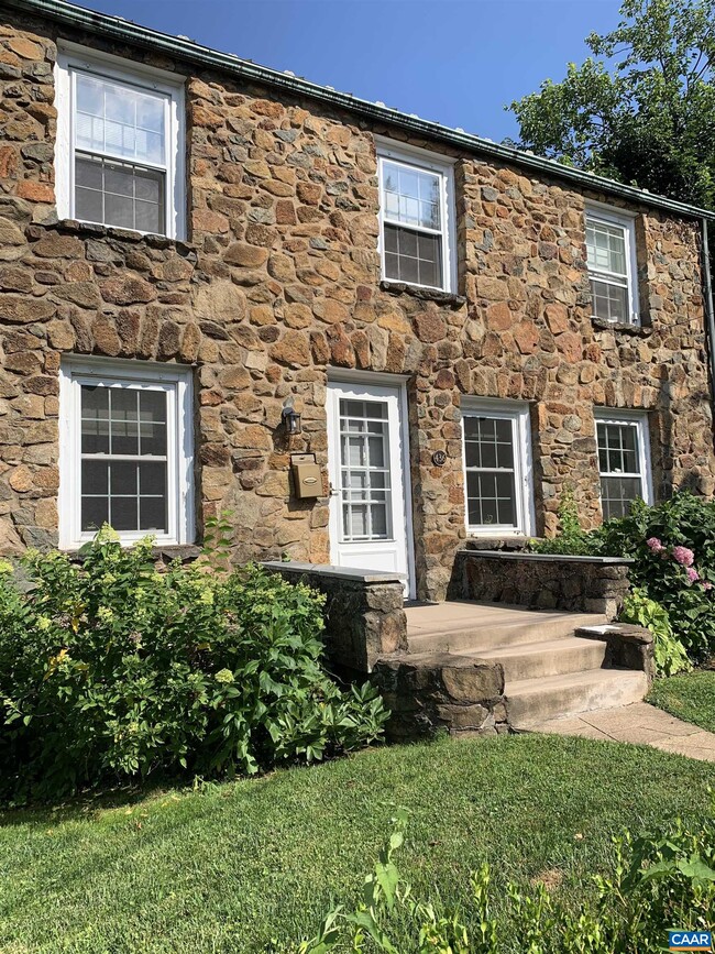 436 3rd St NE in Charlottesville, VA - Building Photo - Building Photo