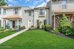 38 Devon Ct in Trenton, NJ - Building Photo