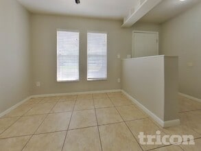 802 Gullberry Ln in Altamonte Springs, FL - Building Photo - Building Photo