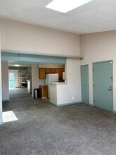 12063 E Harvard Ave in Aurora, CO - Foto de edificio - Building Photo
