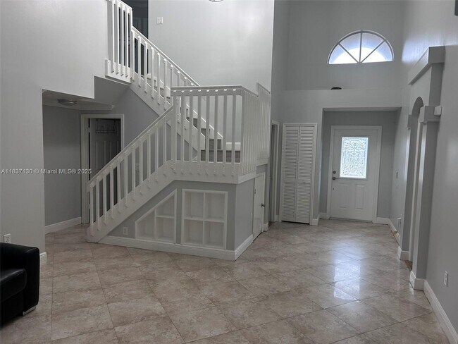 18845 NW 2nd St in Pembroke Pines, FL - Building Photo - Building Photo