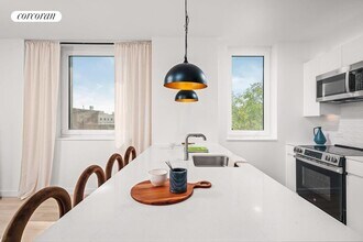 126 Sandford St in Brooklyn, NY - Building Photo - Building Photo