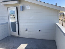 304 Jensen Dr in Houston, TX - Building Photo