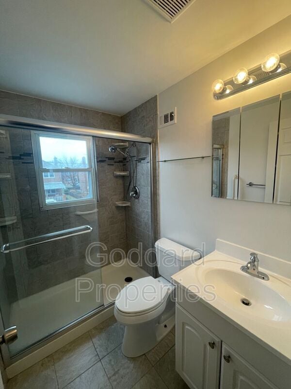 2221 Southorn Rd in Middle River, MD - Building Photo - Building Photo