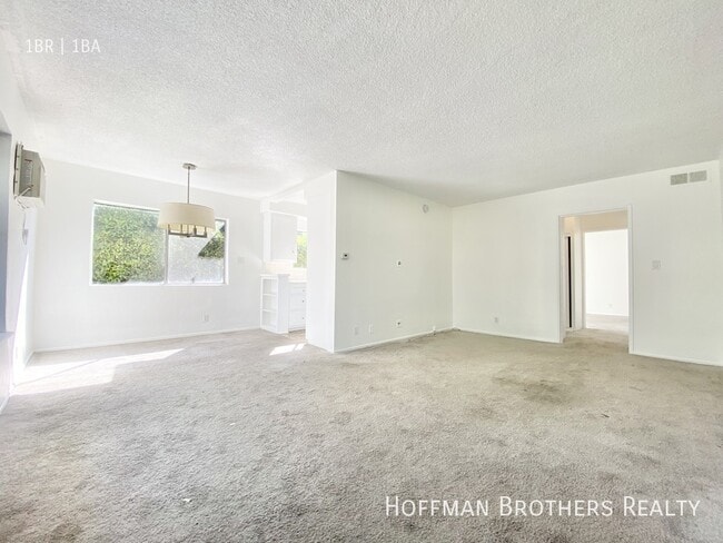 915 N Spaulding Ave in West Hollywood, CA - Building Photo - Building Photo