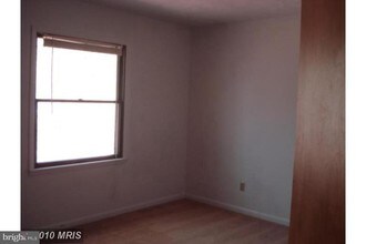 105 Birdie Rd in Locust Grove, VA - Building Photo - Building Photo