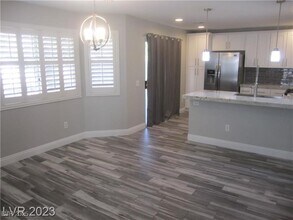 2058 Smoketree Village Cir in Henderson, NV - Building Photo - Building Photo
