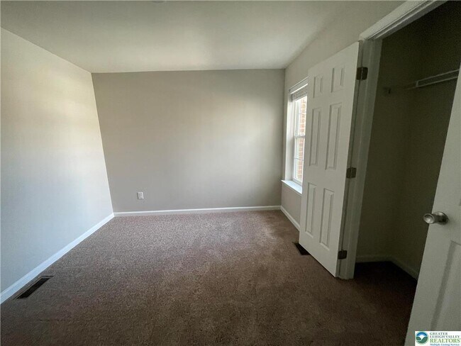 1453 Tarpan Ln in Allentown, PA - Building Photo - Building Photo