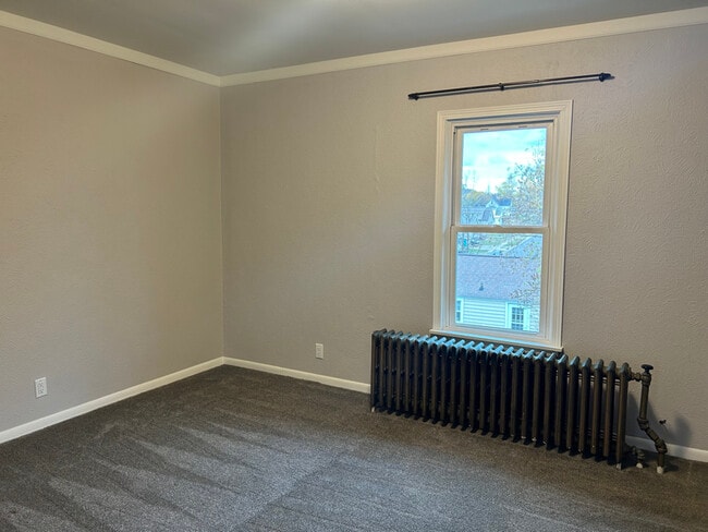 property at 112 Rock St