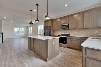 10388 Folly Bch Rd in Orlando, FL - Building Photo - Building Photo