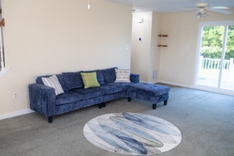 6311 Osborne Turnpike in Richmond, VA - Building Photo - Building Photo