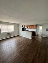 Rutledge Court in Rutledge, PA - Building Photo