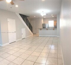 2201 Monroe St in Hollywood, FL - Building Photo - Building Photo