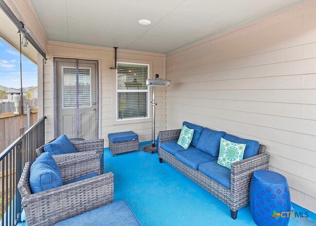 property at 921 Gerardia Ct