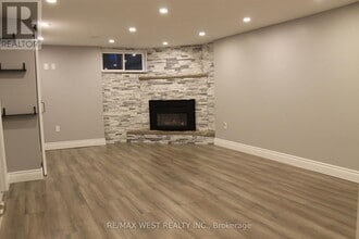 520 Dogwood Ave in Oshawa, ON - Building Photo - Building Photo