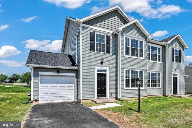 property at 3747 Castle Dr