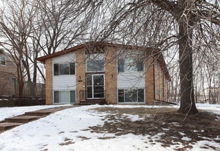 4111-4121 Nevada Ave N in Minneapolis, MN - Building Photo - Building Photo