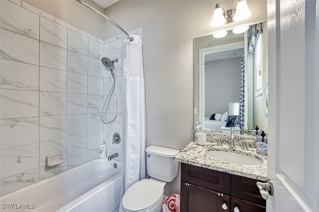 property at 13866 Woodhaven Cir
