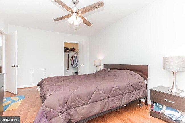 3342 S 28th St-Unit -404 in Alexandria, VA - Building Photo - Building Photo