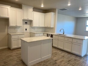 5102 Rose Petal Ct in Killeen, TX - Building Photo - Building Photo