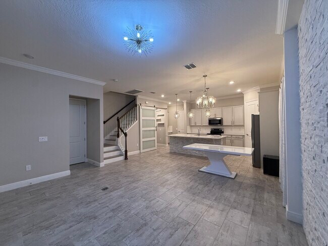 1943 Standing Rock Cir in Winter Garden, FL - Building Photo - Building Photo