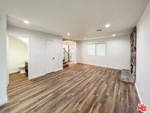 1304 W Ave J4 in Lancaster, CA - Building Photo - Building Photo